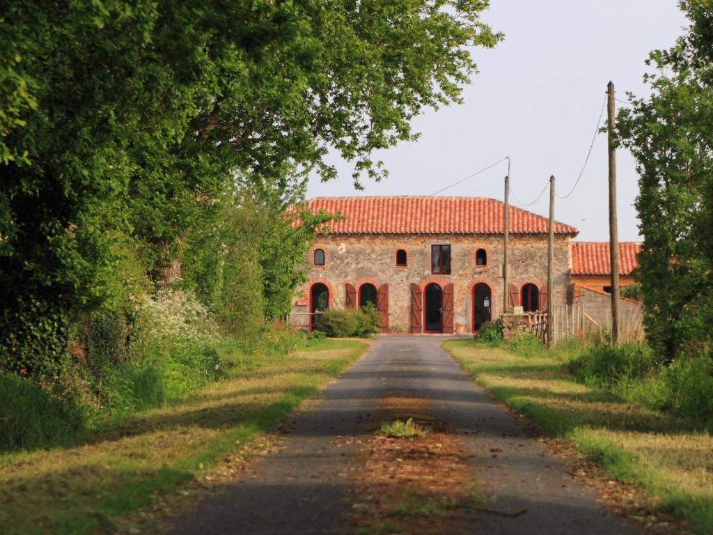 Chambres D'Hotes Le Chateau Rouge Saint-Germain-sur-Moine Exterior photo